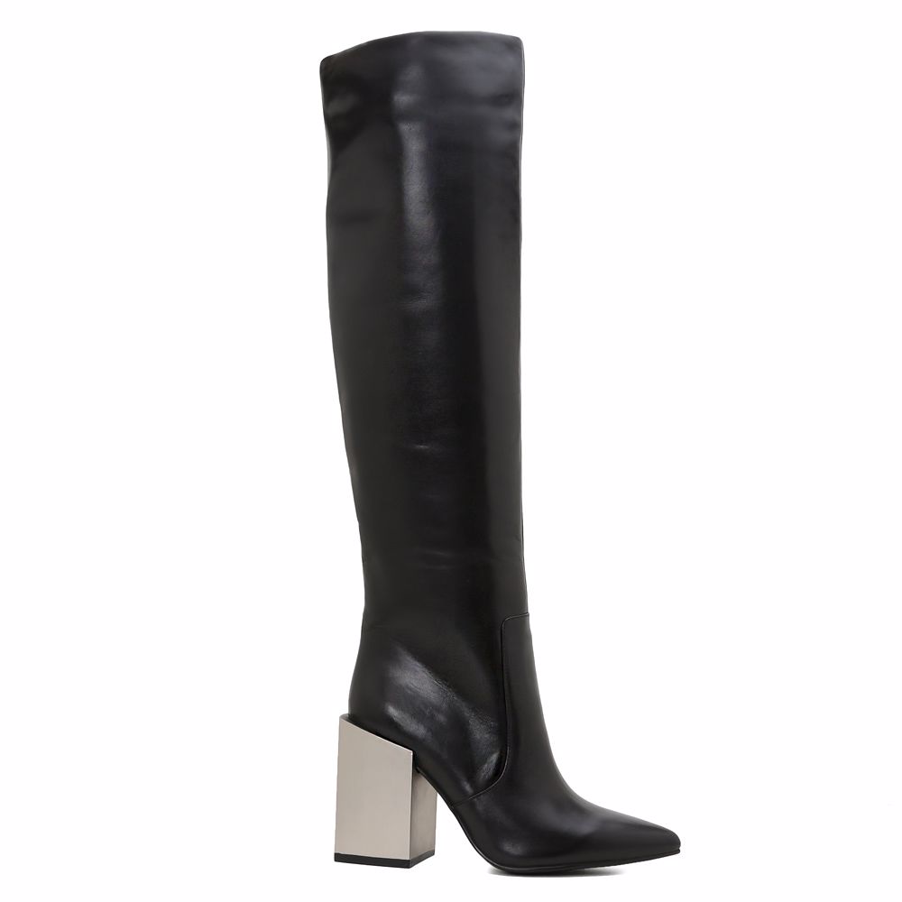 Ботфорти осінні на підборах, Чорний
Ботфорти осінні на підборах, Чорний