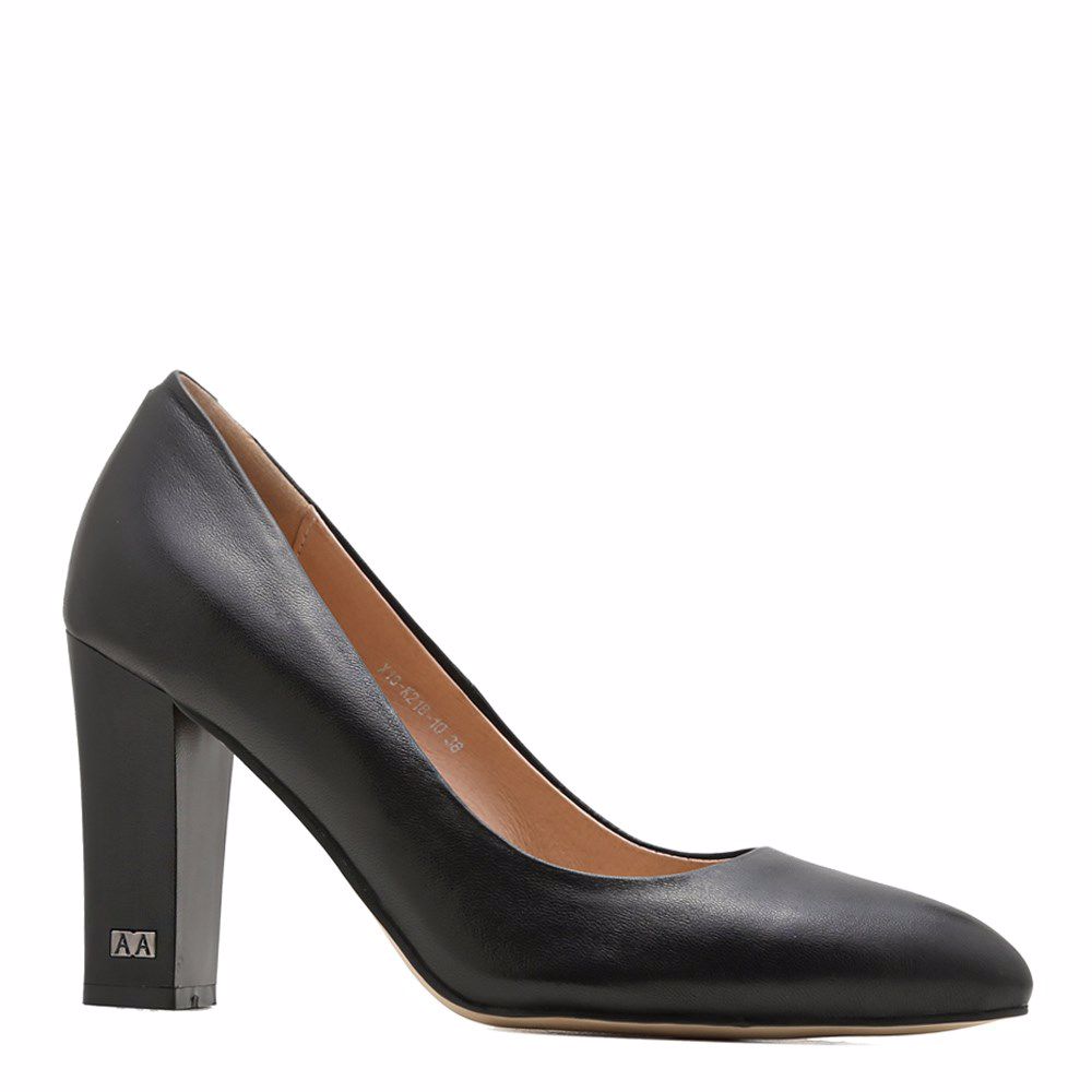 Туфлі на підборах, Чорний
Туфлі на підборах, Чорний