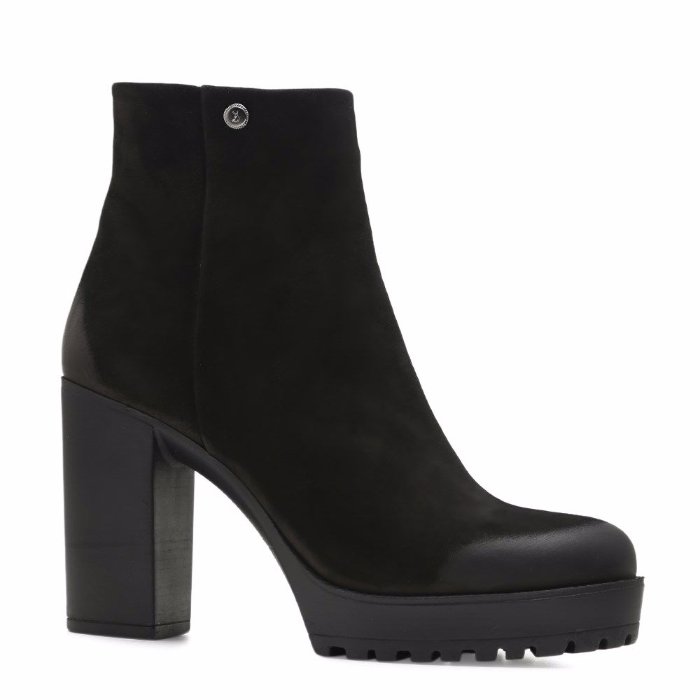 Ботинки осенние на каблуке, Черный 
Ботинки осенние на каблуке, Черный