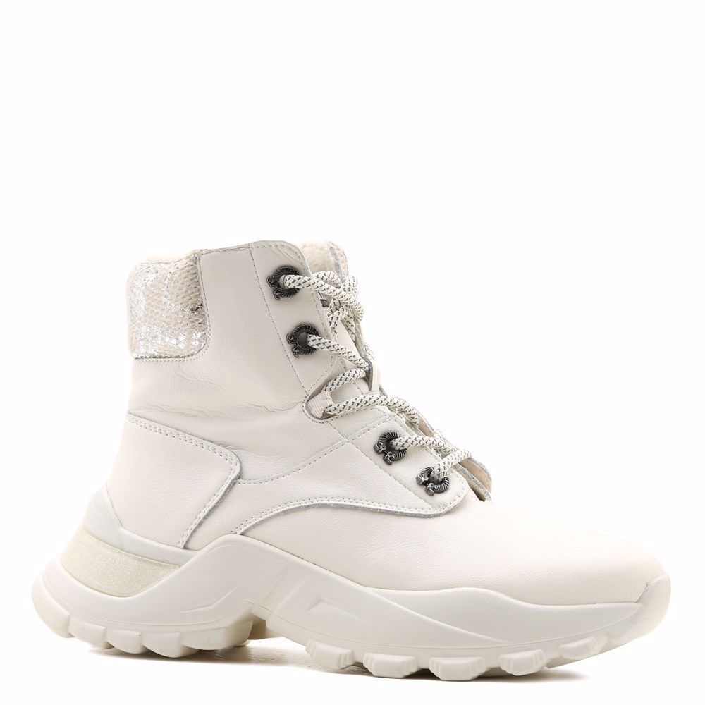 Черевики осінні на низькому ходу prego, Кремовий
Черевики осінні на низькому ходу prego, Кремовий