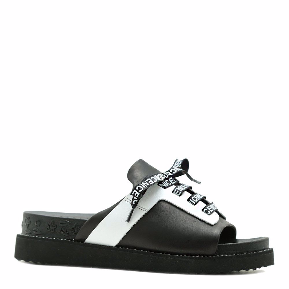 Шлепанцы на низком ходу, Черный
Шлепанцы на низком ходу, Черный