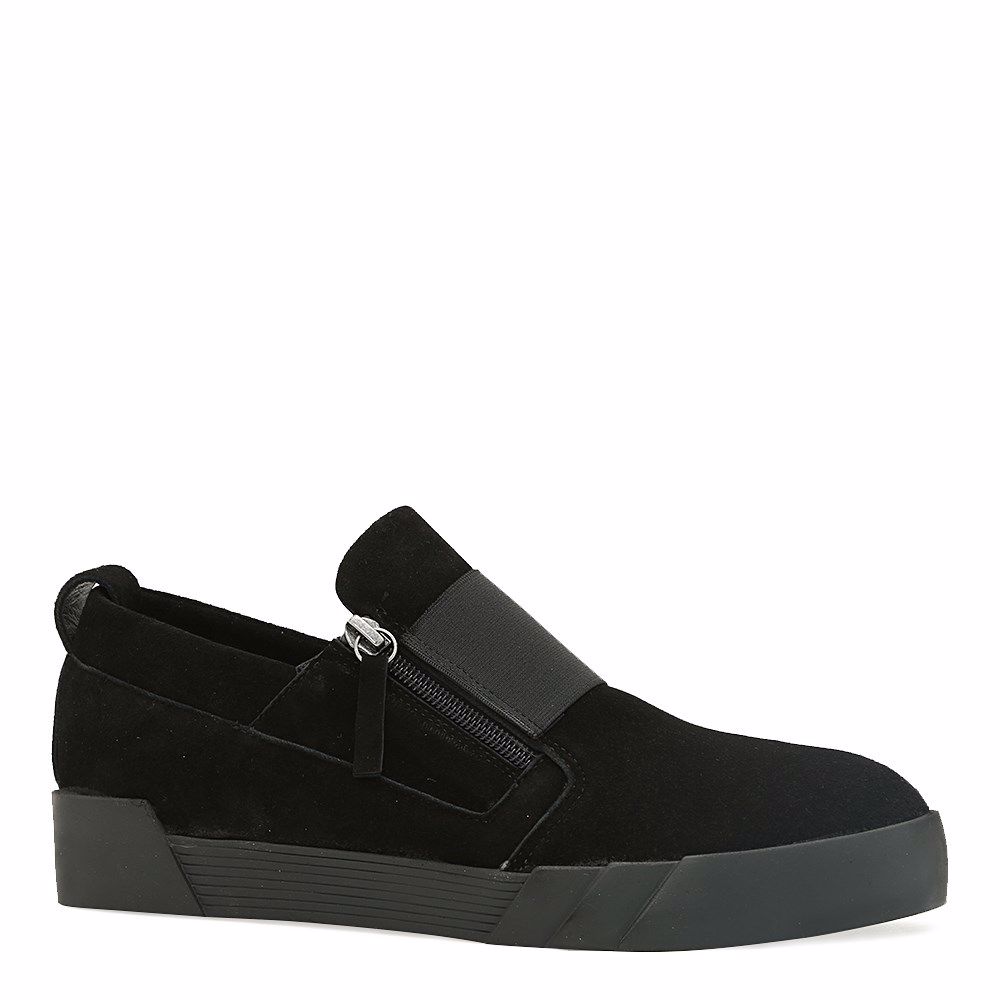 Слипоны женские
Слипоны женские