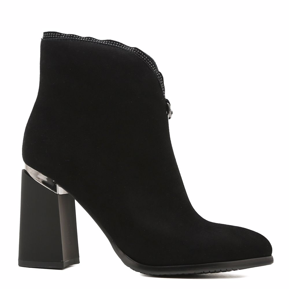 Черевики осінні на підборах prego, Чорний 
Черевики осінні на підборах prego, Чорний