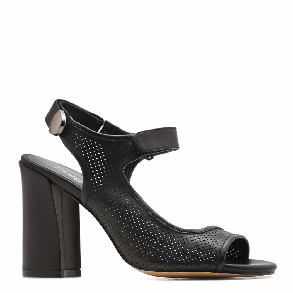 Босоніжки на підборах, Чорний
Босоніжки на підборах, Чорний