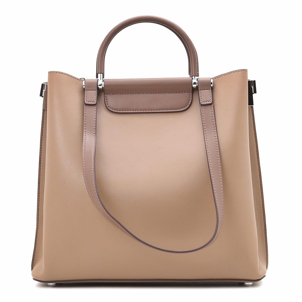 Сумка из натуральной кожи
Сумка из натуральной кожи