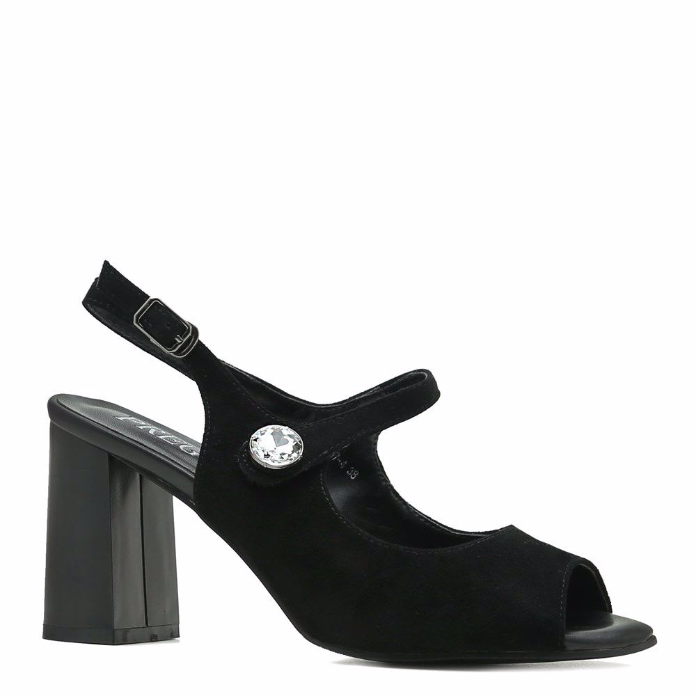 Босоножки на каблуке, Черный
Босоножки на каблуке, Черный