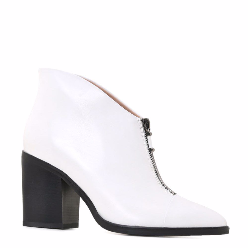 Черевики осінні на підборах, Білий
Черевики осінні на підборах, Білий