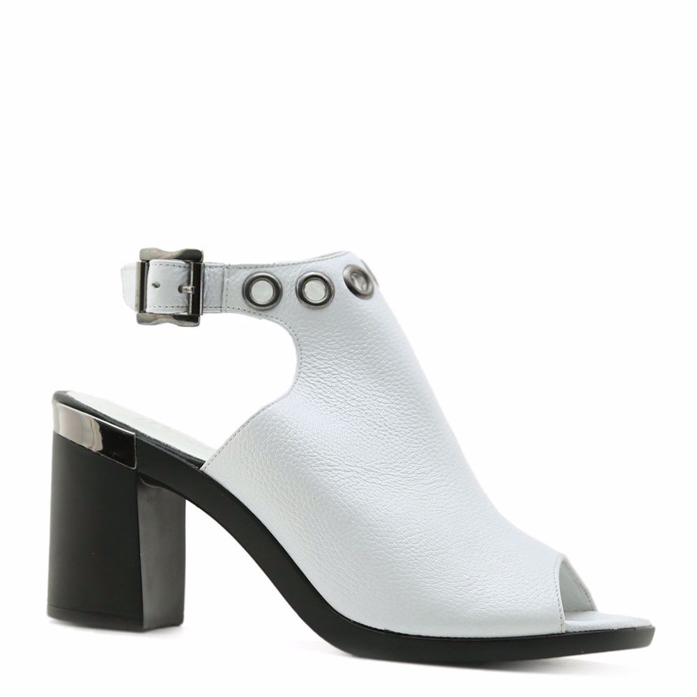 Босоніжки на підборах, Білий
Босоніжки на підборах, Білий