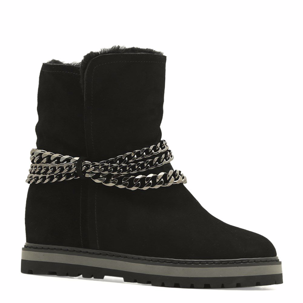 Ботинки зимние на танкетке, Черный
Ботинки зимние на танкетке, Черный