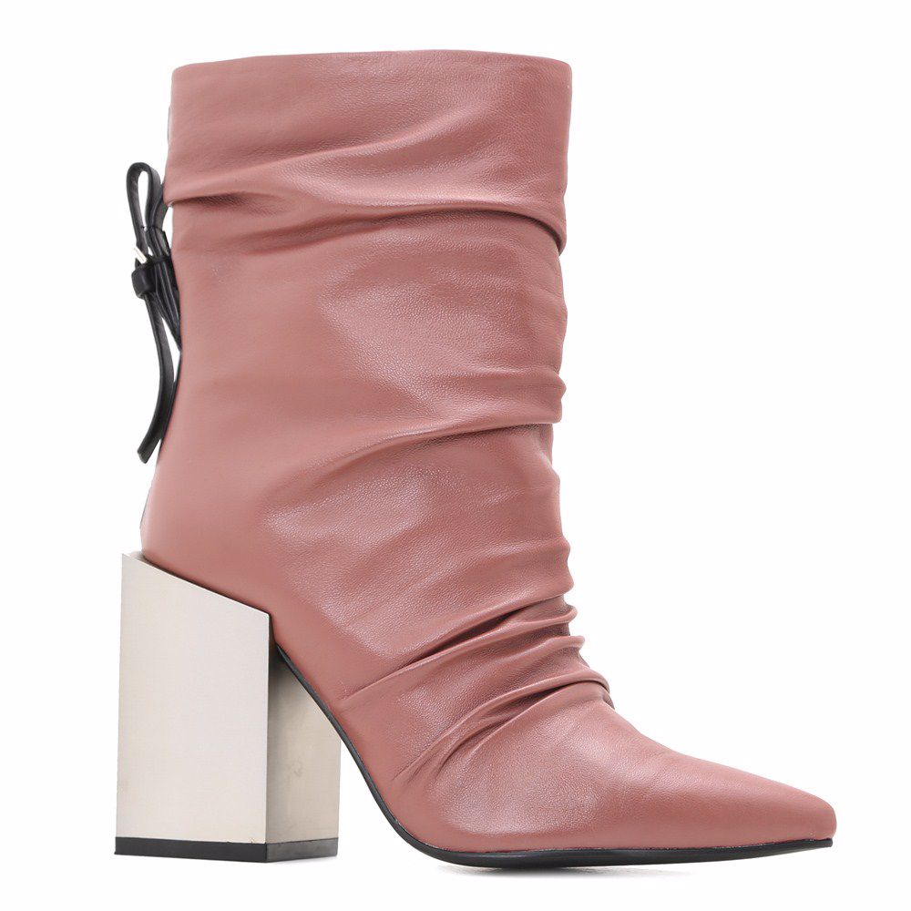 Ботинки осенние на каблуке, Рожевий
Ботинки осенние на каблуке, Рожевий