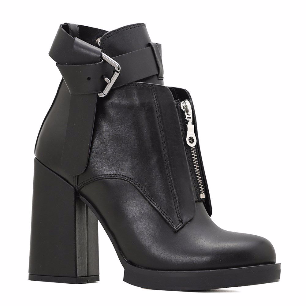Ботинки осенние на каблуке, Черный
Ботинки осенние на каблуке, Черный