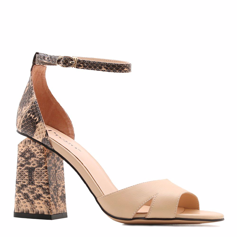 Босоніжки на підборах, Бежевий 
Босоніжки на підборах, Бежевий