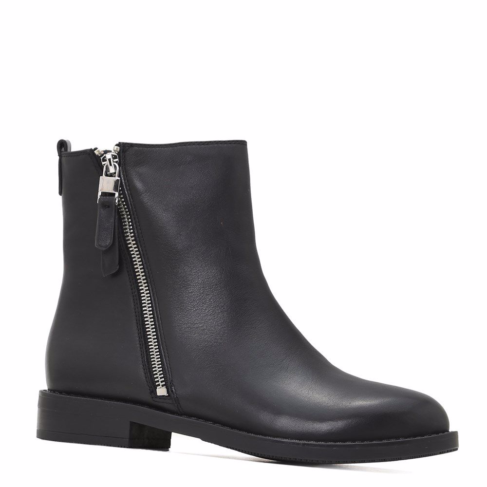 Ботинки зимние на низком ходу, Черный
Ботинки зимние на низком ходу, Черный