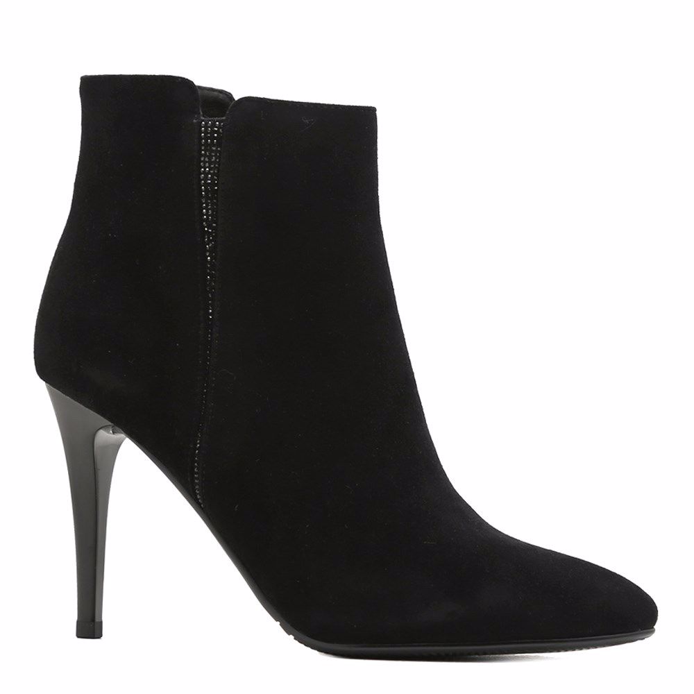 Черевики осінні на підборах, Чорний
Черевики осінні на підборах, Чорний