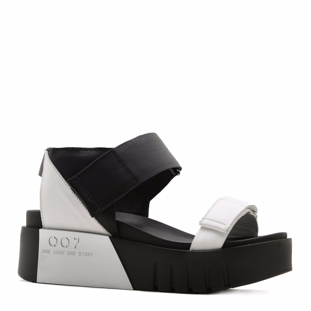 Босоніжки на платформі, Білий
Босоніжки на платформі, Білий