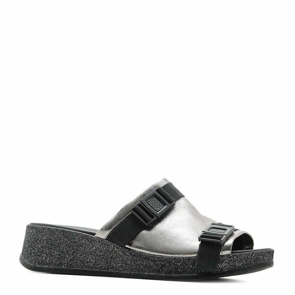 Шлепанцы на платформе, Серый
Шлепанцы на платформе, Серый