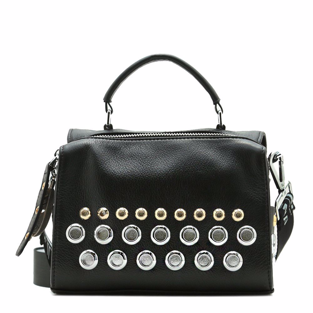 Сумка из натуральной кожи
Сумка из натуральной кожи