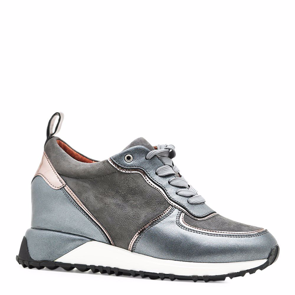 Кроссовки женские, Серый
Кроссовки женские, Серый