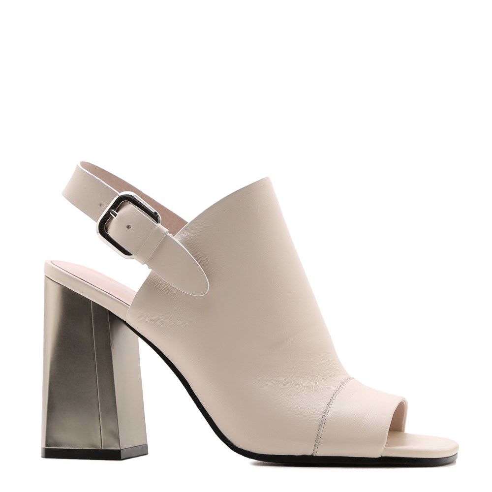 Босоніжки на підборах, Кремовий
Босоніжки на підборах, Кремовий