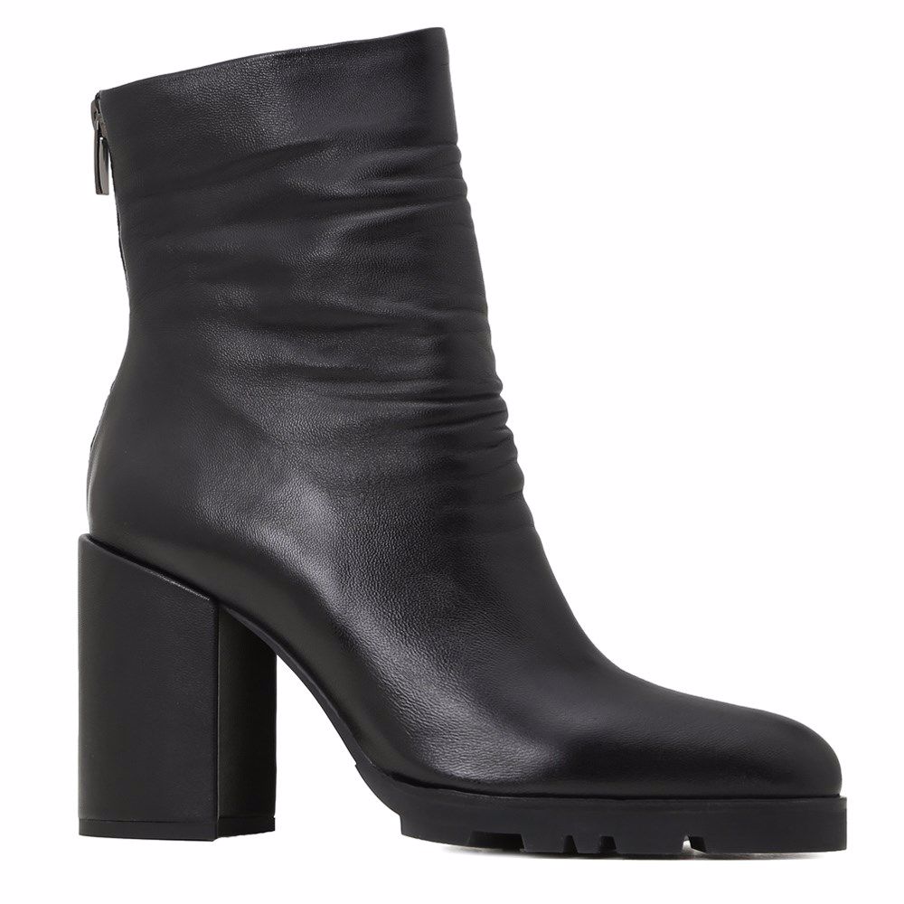 Черевики осінні на підборах, Чорний
Черевики осінні на підборах, Чорний