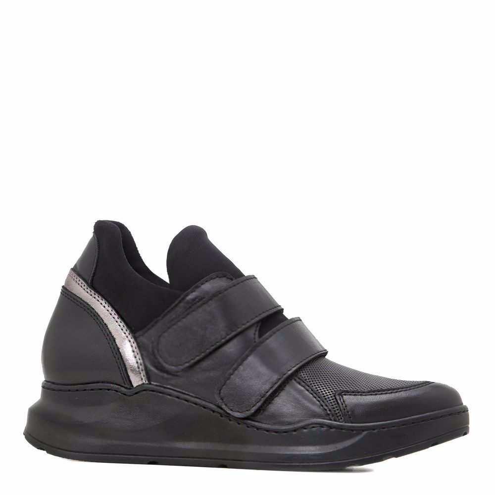 Кроссовки женские, Черный
Кроссовки женские, Черный