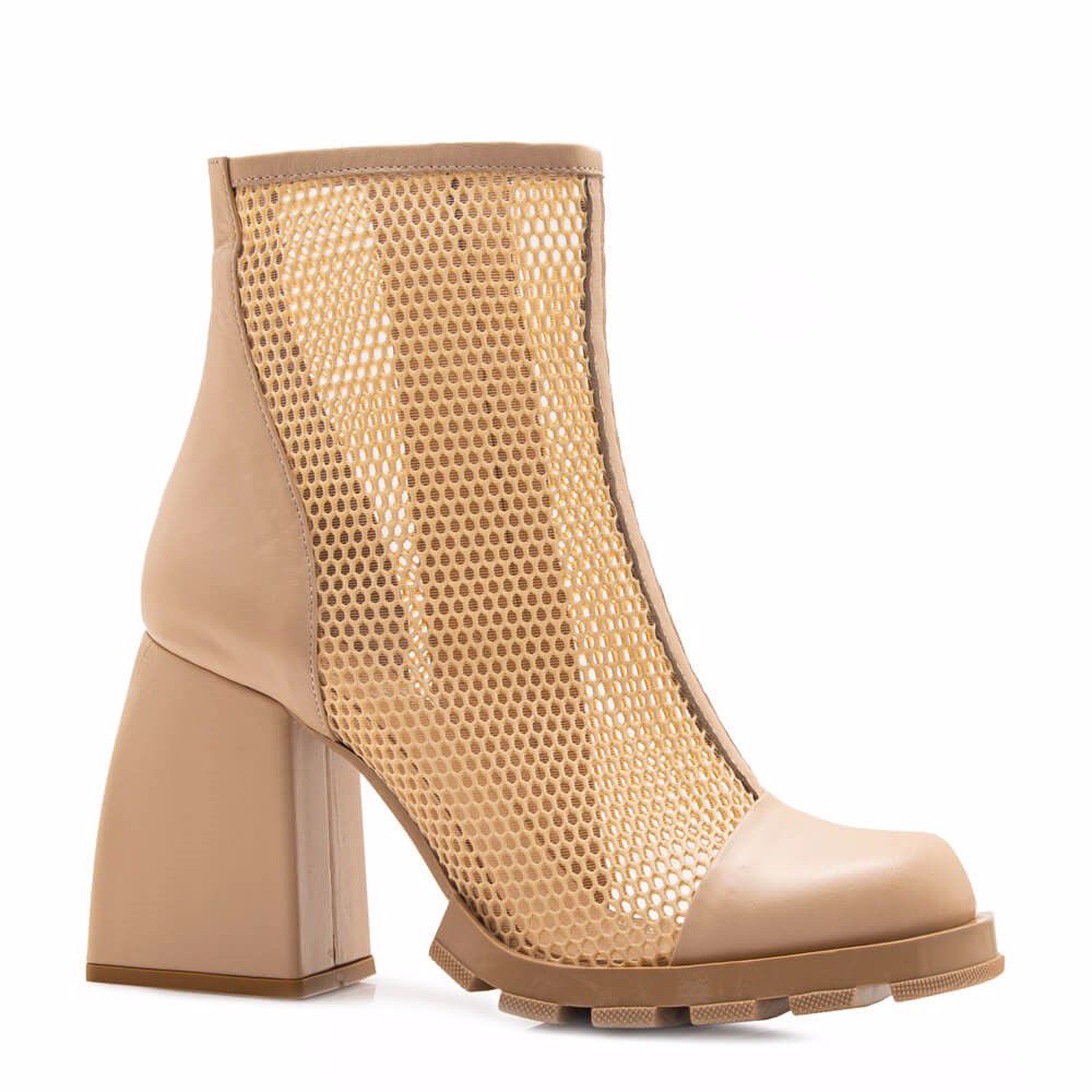 Черевики весняні на підборах prego, Бежевий
Черевики весняні на підборах prego, Бежевий