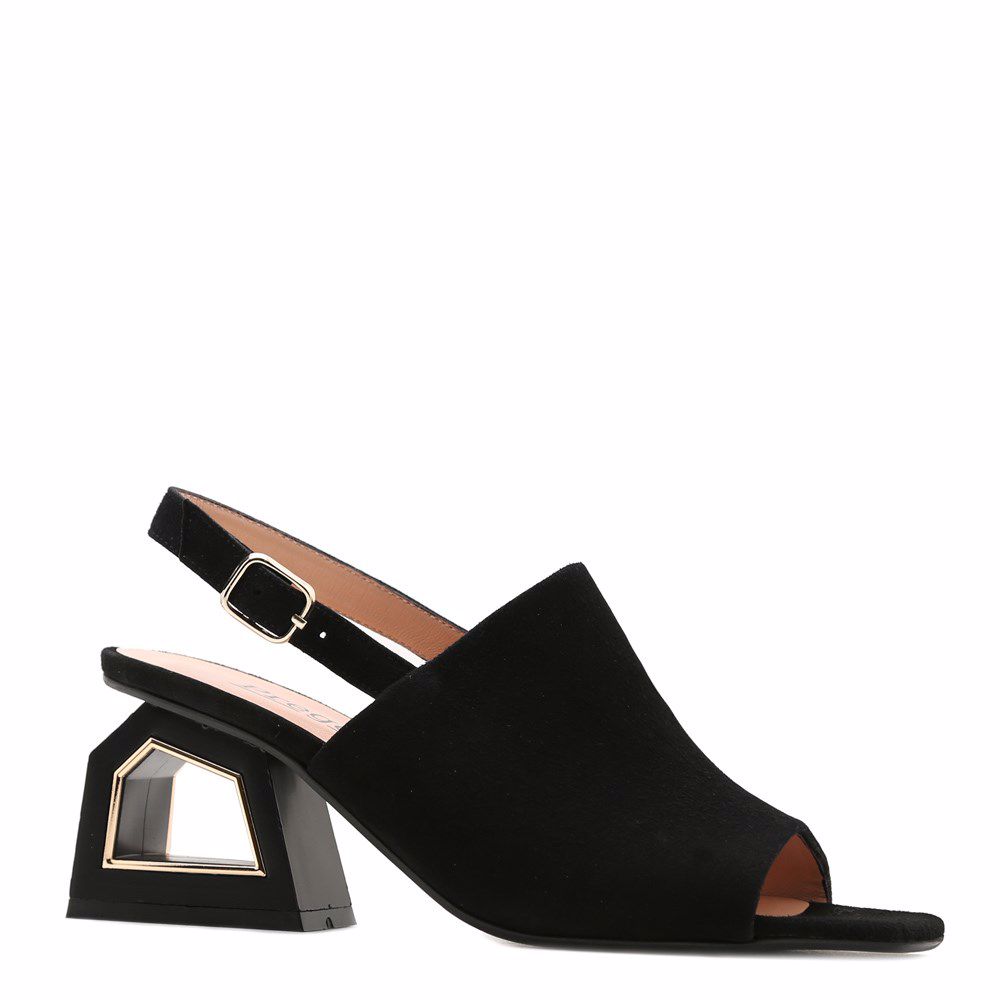 Босоніжки на підборах, Чорний
Босоніжки на підборах, Чорний