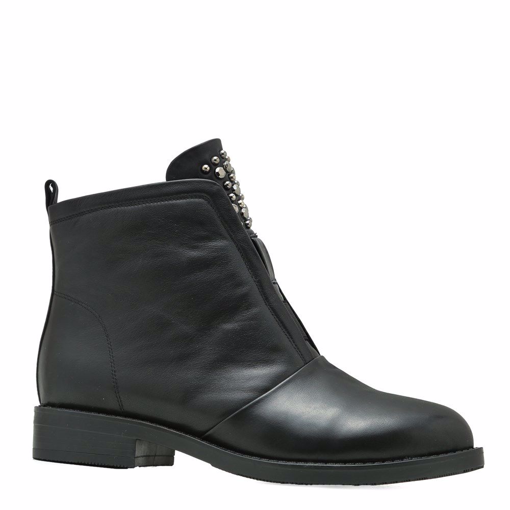 Ботинки зимние на низком ходу
Ботинки зимние на низком ходу