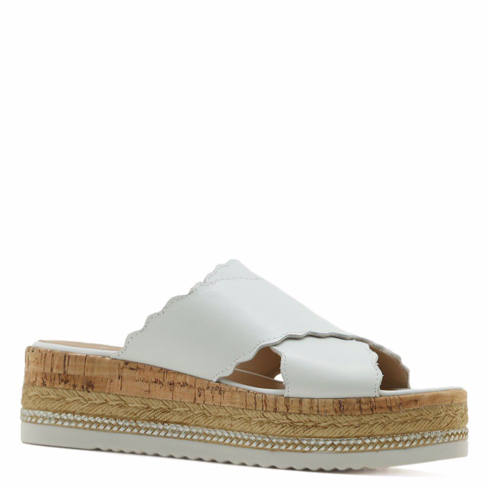 Шлепанцы на платформе, Белый
Шлепанцы на платформе, Белый