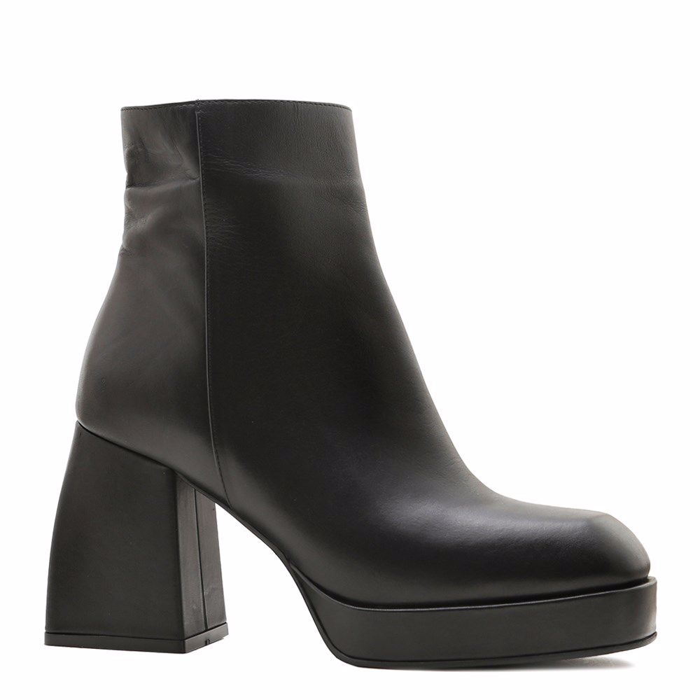 Черевики зимові на підборах prego, Чорний
Черевики зимові на підборах prego, Чорний