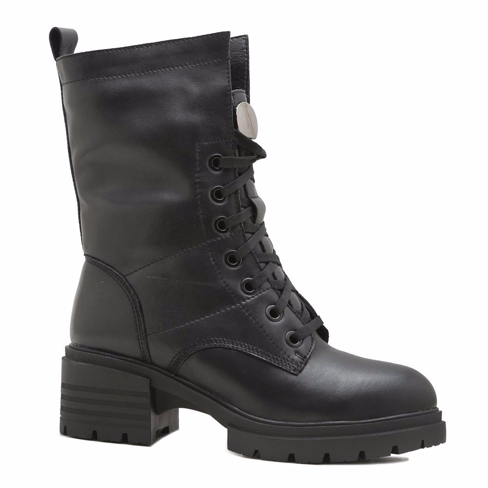 Ботинки зимние на каблуке, Чорний
Ботинки зимние на каблуке, Чорний