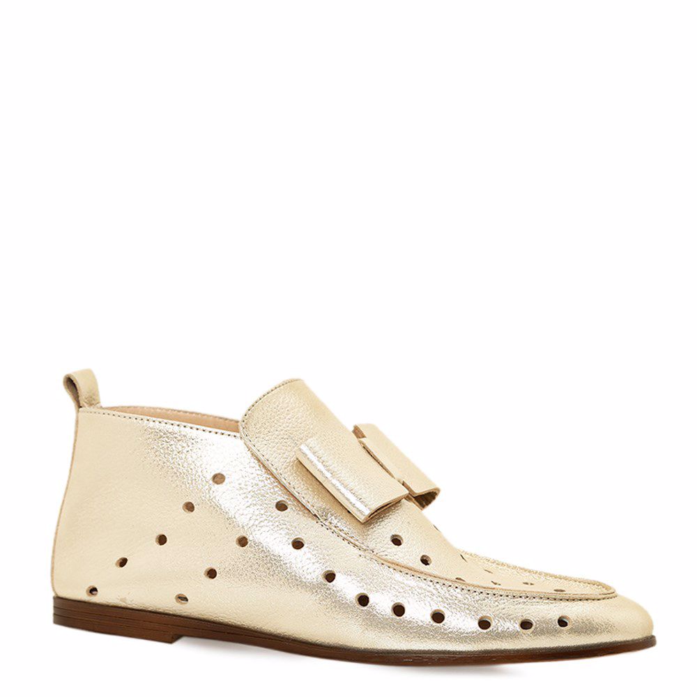 Ботинки весенние на низком ходу 
Ботинки весенние на низком ходу