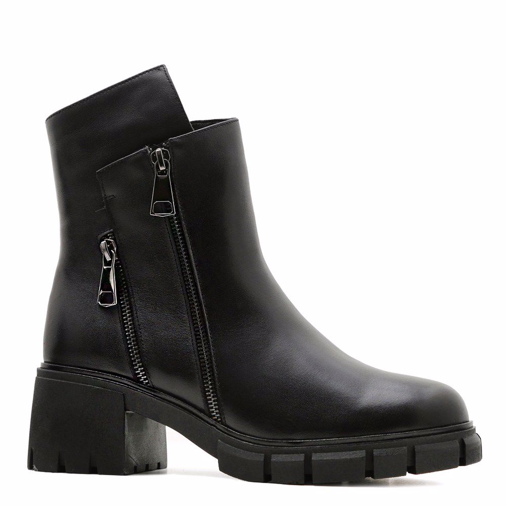 Ботинки зимние на каблуке, Чорний
Ботинки зимние на каблуке, Чорний
