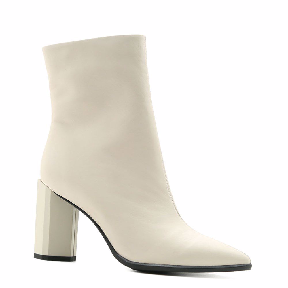 Ботинки весенние на каблуке, Кремовый
Ботинки весенние на каблуке, Кремовый