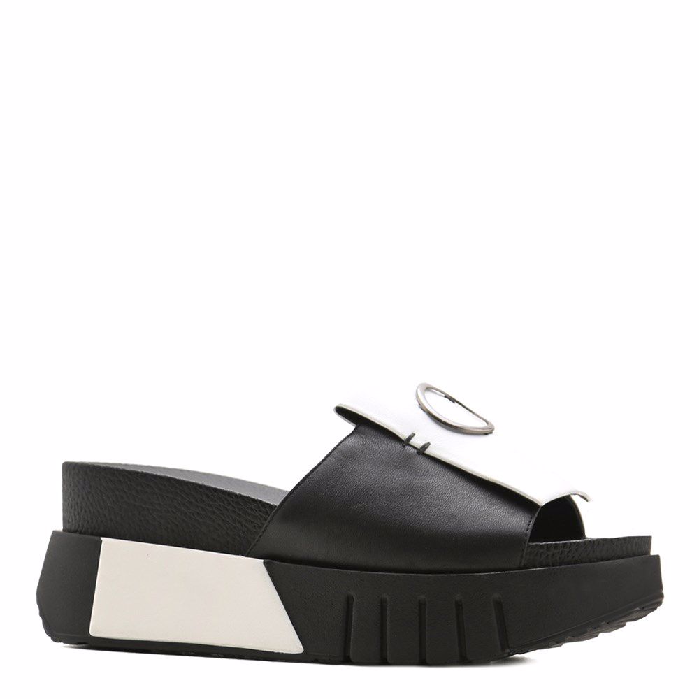 Шльопанці на платформі, Чорний
Шльопанці на платформі, Чорний