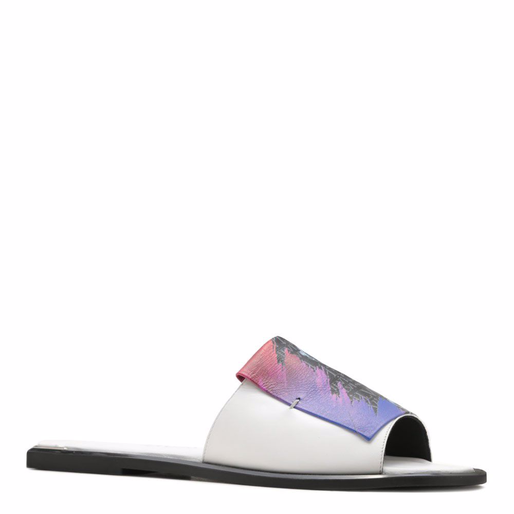 Шльопанці на низькому ходу prego, Білий
Шльопанці на низькому ходу prego, Білий