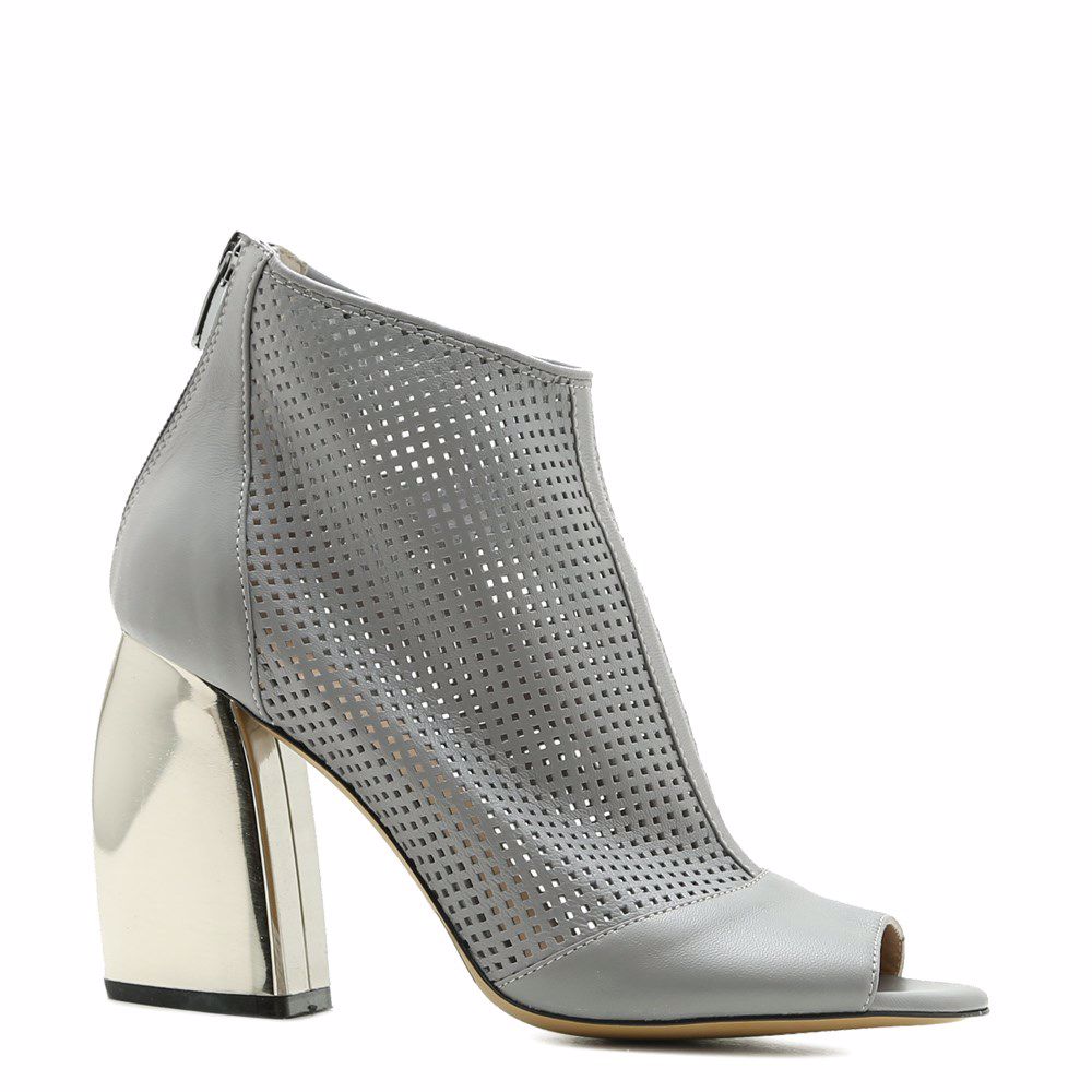 Ботинки весенние на каблуке, Серый
Ботинки весенние на каблуке, Серый