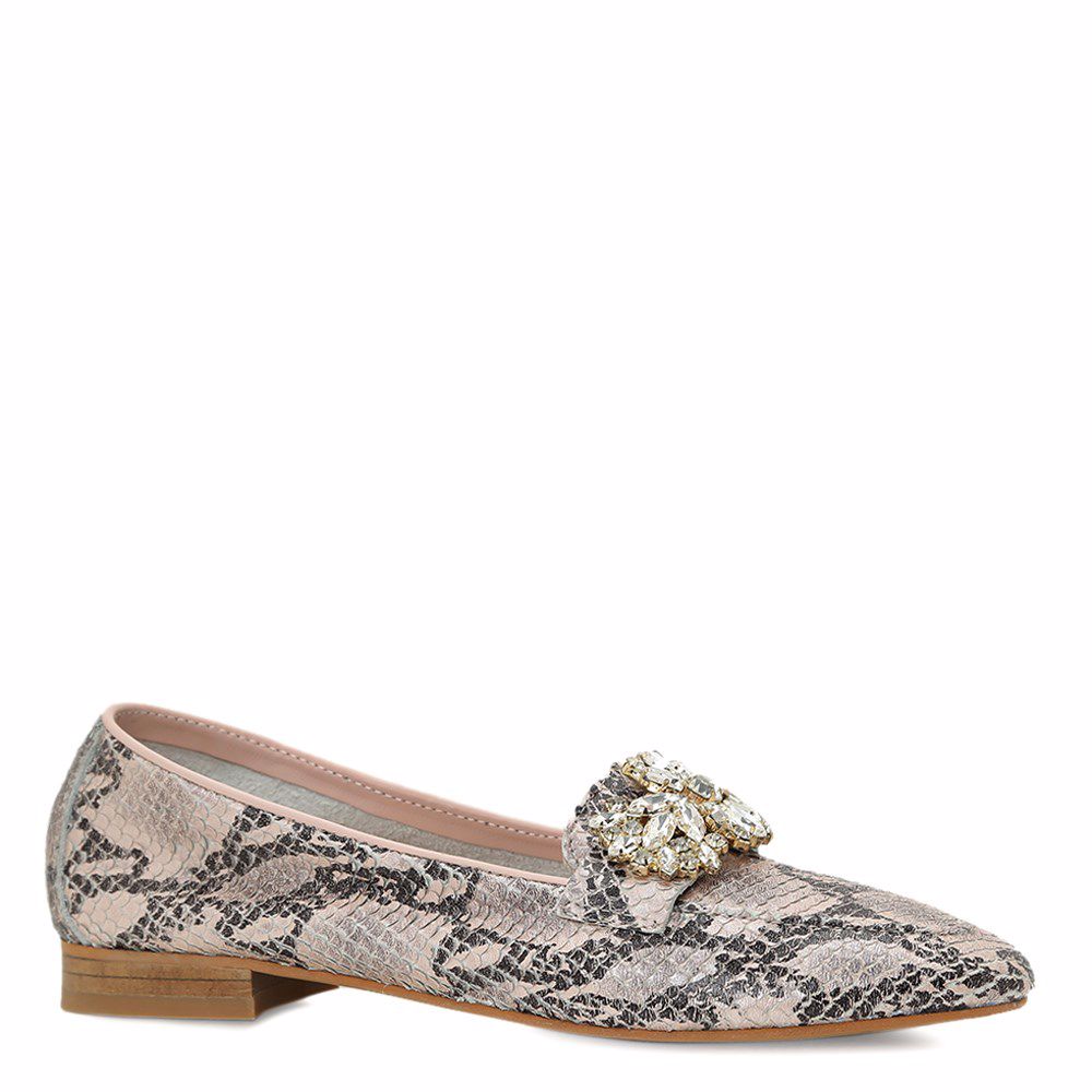 Туфли на низком ходу
Туфли на низком ходу