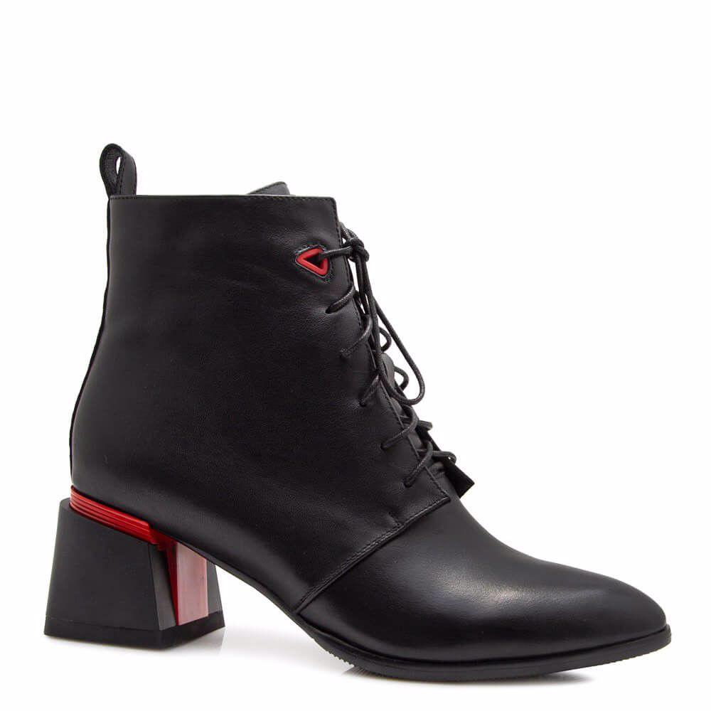 Черевики весняні на підборах prego, Чорний
Черевики весняні на підборах prego, Чорний