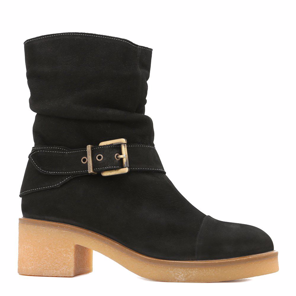 Черевики зимові на підборах, Чорний
Черевики зимові на підборах, Чорний