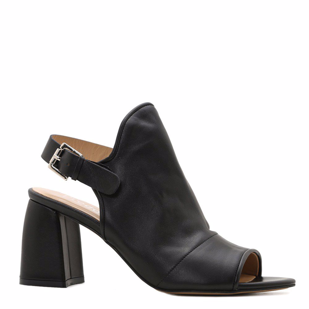 Босоніжки на підборах prego, Чорний
Босоніжки на підборах prego, Чорний