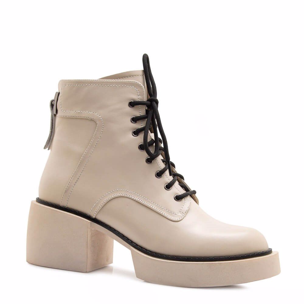 Черевики весняні на підборах prego, Бежевий
Черевики весняні на підборах prego, Бежевий