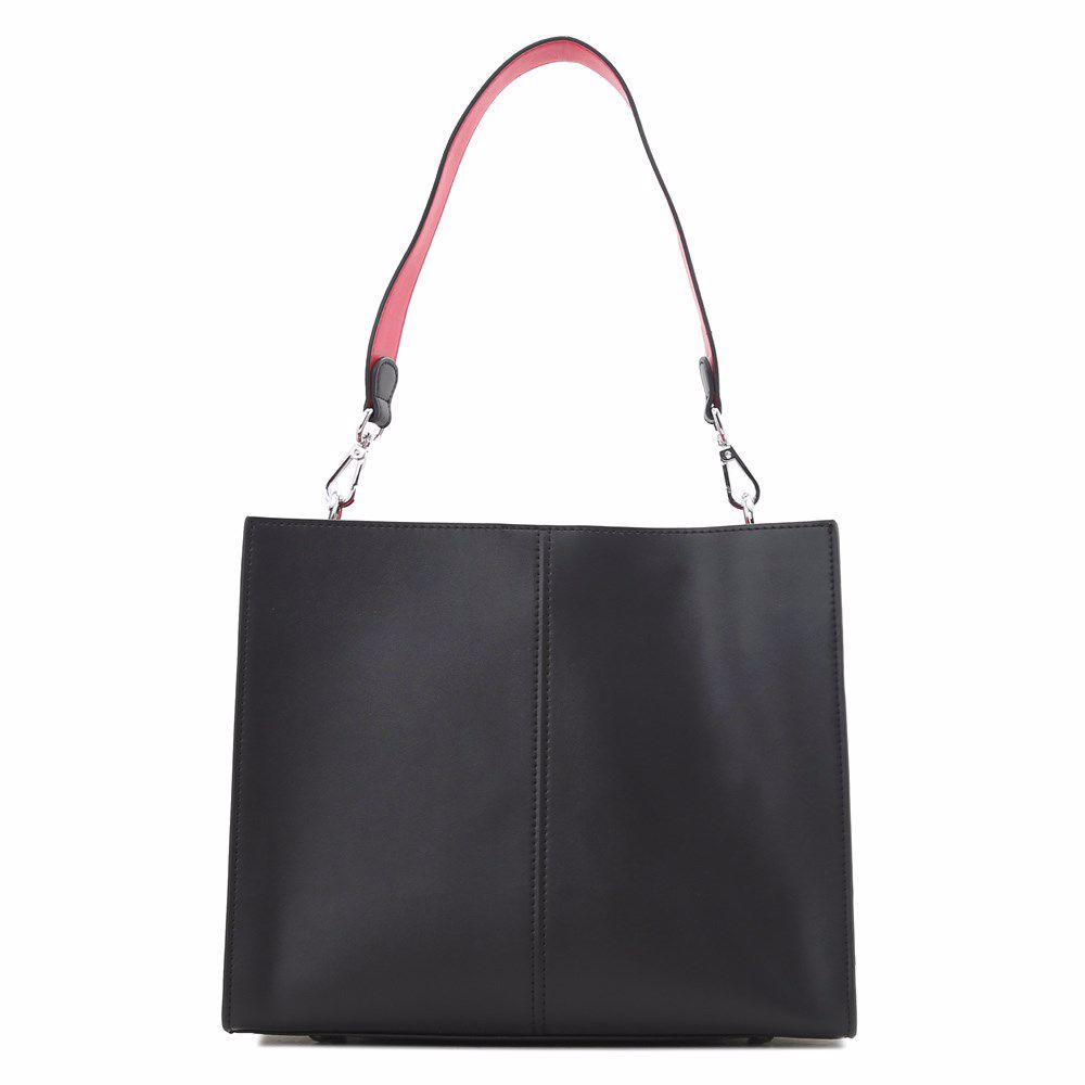 Сумка из натуральной кожи 
Сумка из натуральной кожи