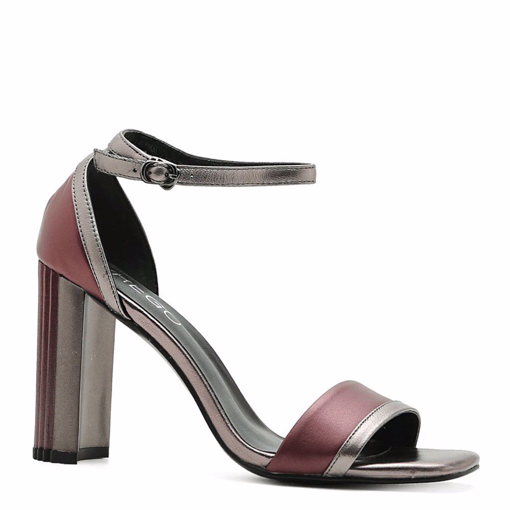 Босоніжки на підборах, Бордовий
Босоніжки на підборах, Бордовий