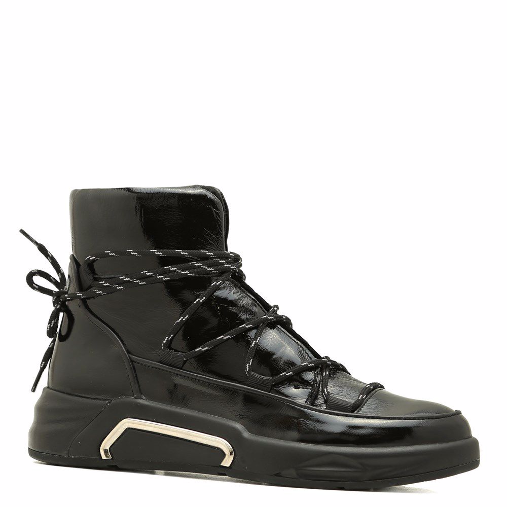 Ботинки осенние на низком ходу
Ботинки осенние на низком ходу