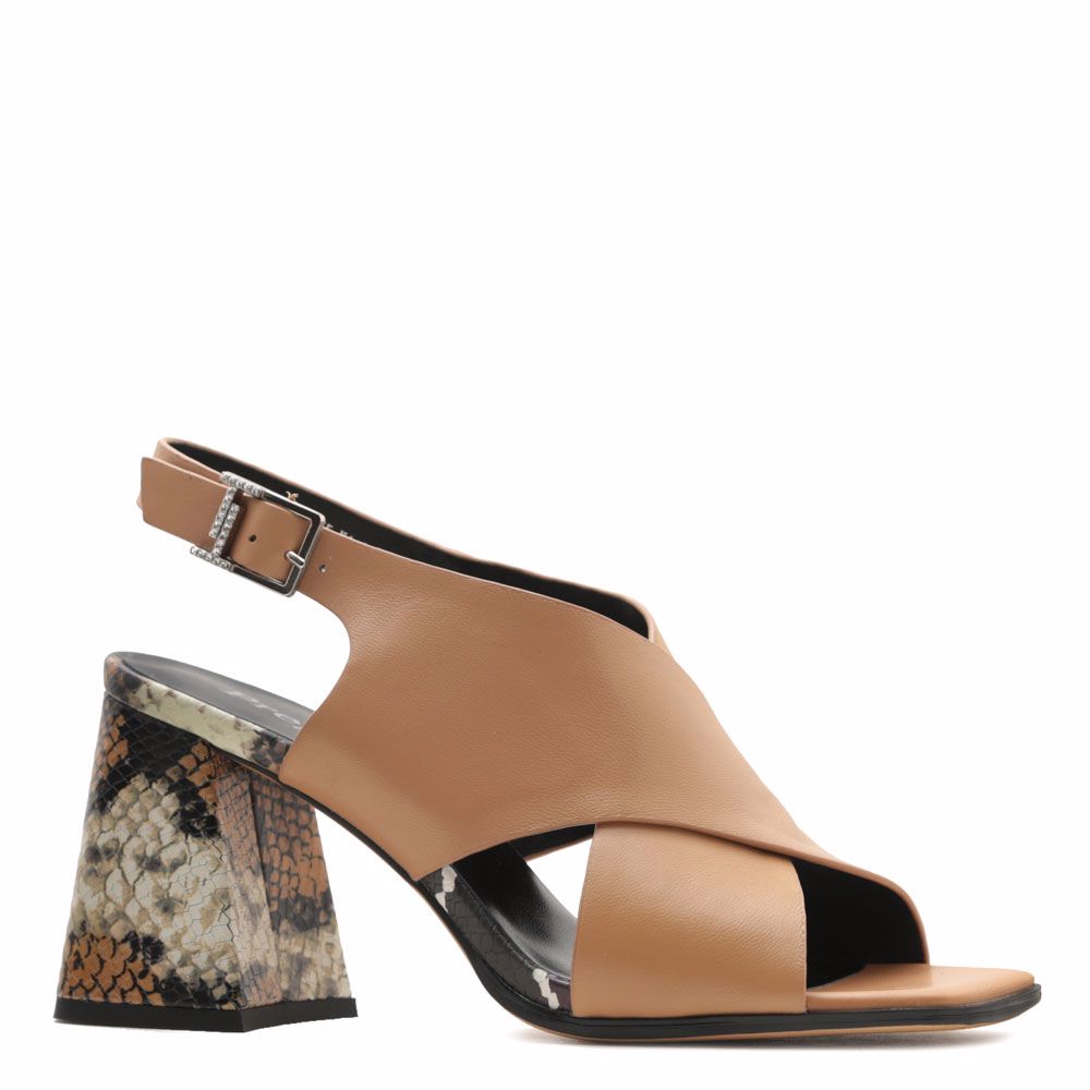 Босоніжки на підборах prego, Бежевий
Босоніжки на підборах prego, Бежевий