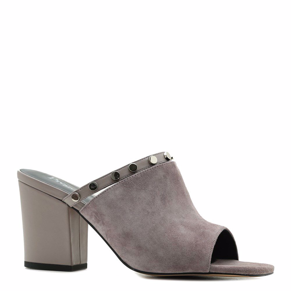 Шлепанцы на каблуке, Серый
Шлепанцы на каблуке, Серый