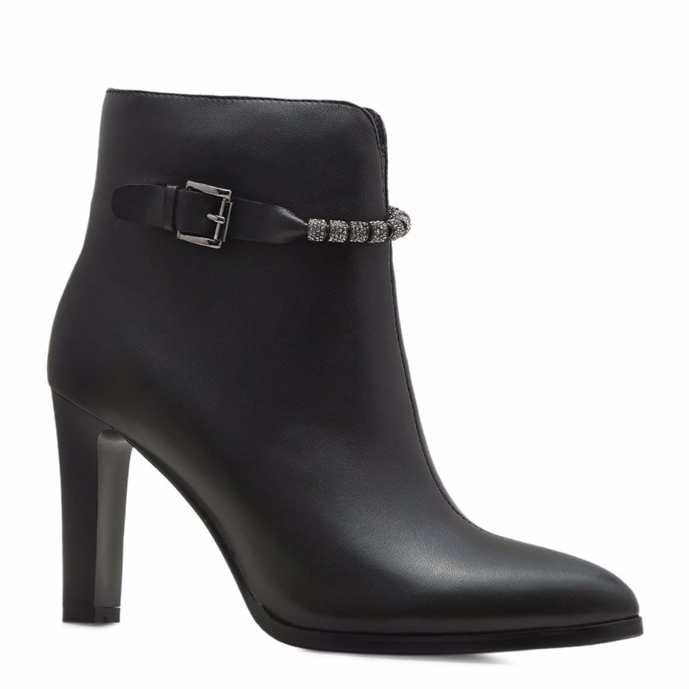 Ботинки осенние на каблуке, Черный
Ботинки осенние на каблуке, Черный