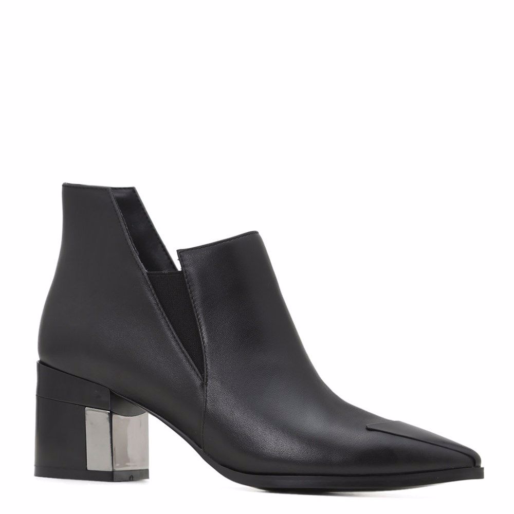 Черевики осінні на підборах, Чорний 
Черевики осінні на підборах, Чорний