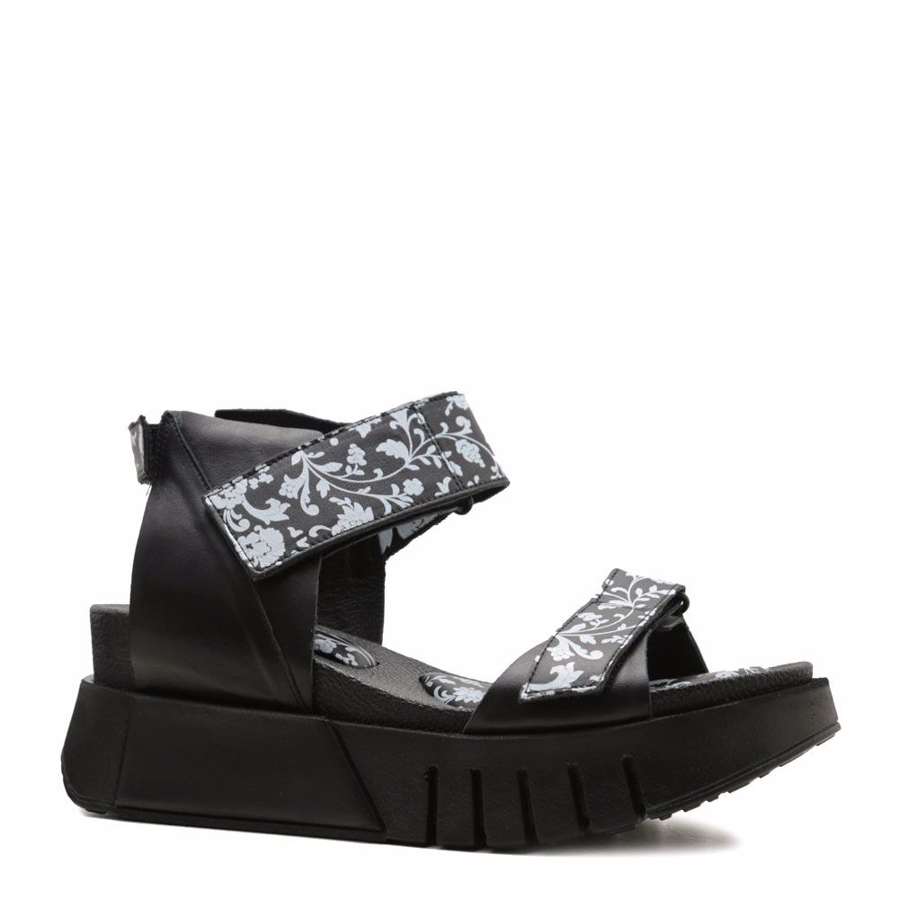 Босоніжки на платформі prego, Чорний
Босоніжки на платформі prego, Чорний